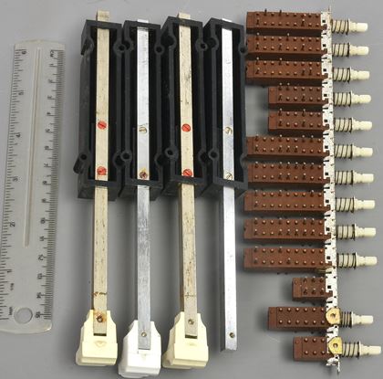 Vox-Continental drawbars, switches